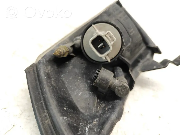 Mazda 626 Indicatore di direzione anteriore 21061822