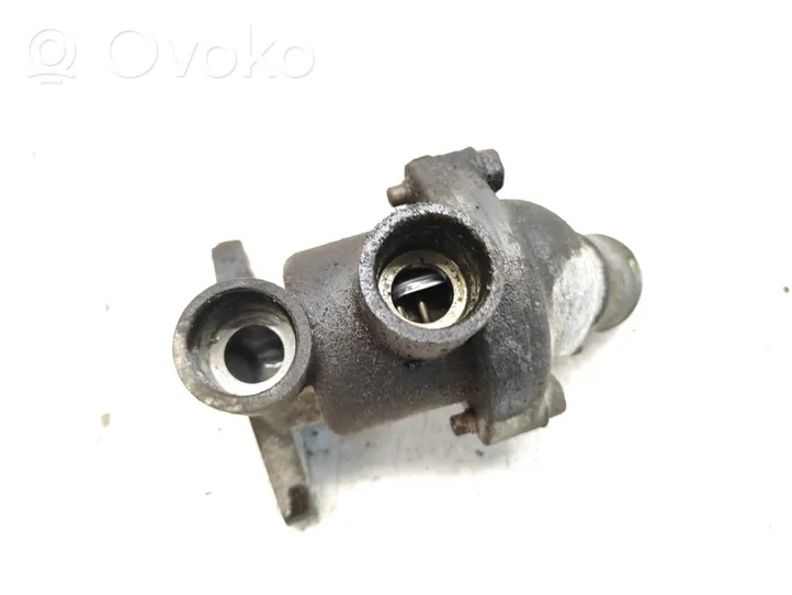 Mazda 626 Boîtier de thermostat / thermostat 