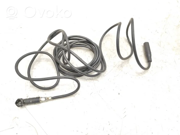 Mazda 626 Radion antenni 