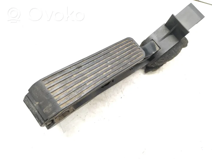 Mercedes-Benz CLS C219 Pedal del acelerador A2113010001