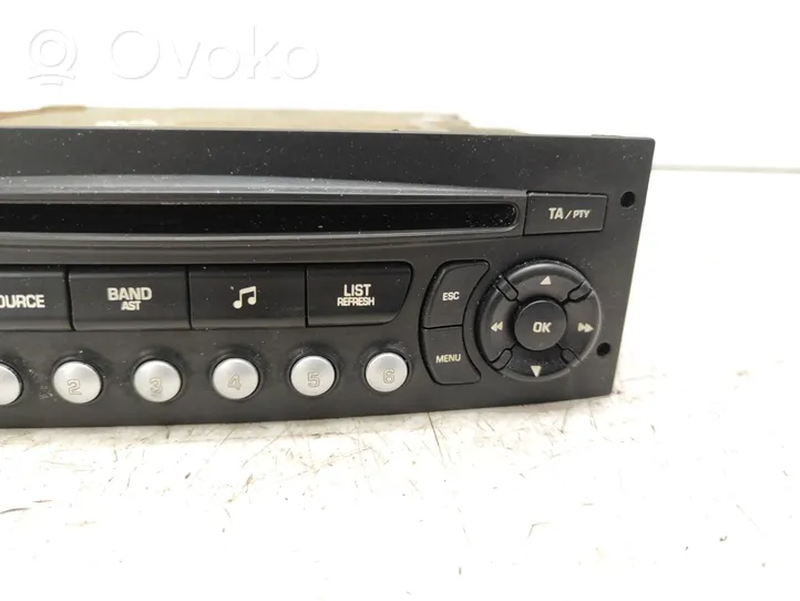 Fiat Scudo Radio/CD/DVD/GPS-pääyksikkö 96643697XT