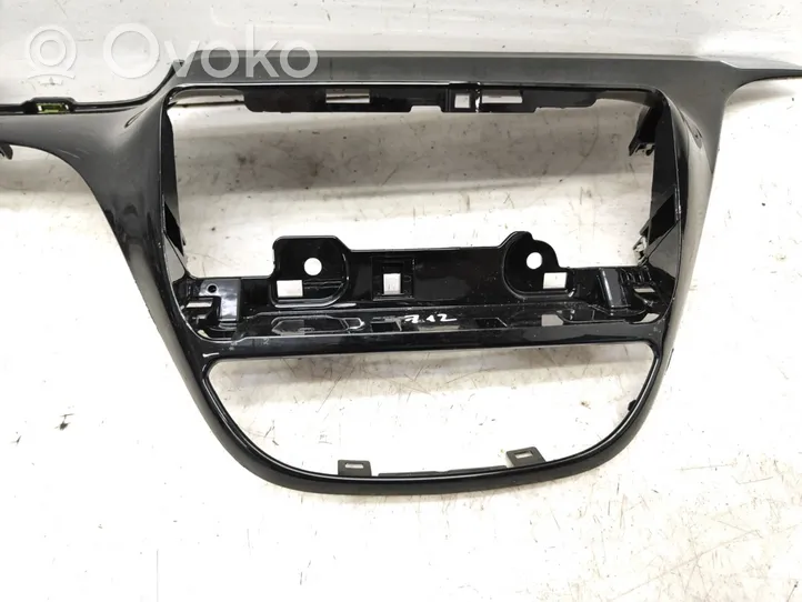 Peugeot 2008 I Panneau de garniture tableau de bord 9673830077