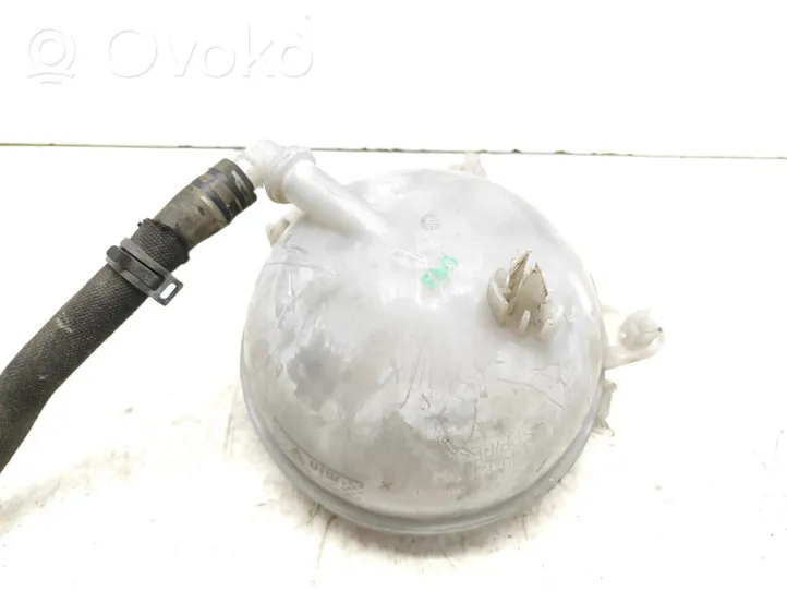 Volkswagen Golf VII Coolant expansion tank/reservoir 5Q0121407H