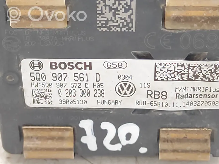 Volkswagen Golf VII Distronic sensor radar 5Q0907561D