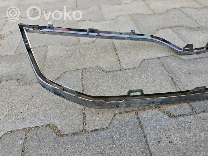 Skoda Octavia Mk3 (5E) Maskownica / Grill / Atrapa górna chłodnicy 5E0853761