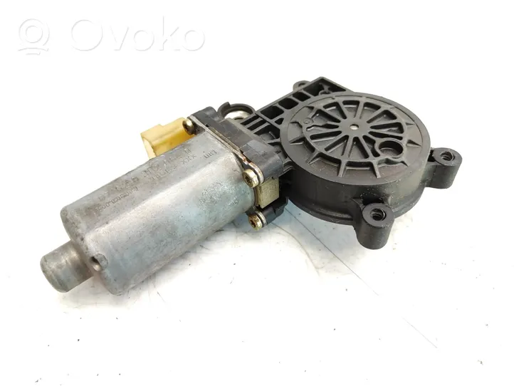 BMW 3 E46 Motorino alzacristalli della portiera anteriore 83620640