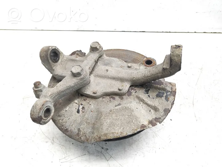 Mazda B series UF Achsschenkel vorne 