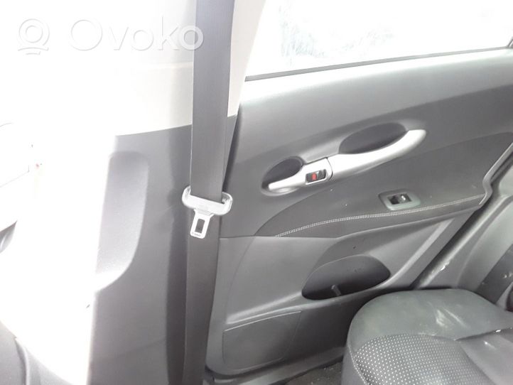 Toyota Auris E180 Pas bezpieczeństwa fotela przedniego 7321002221