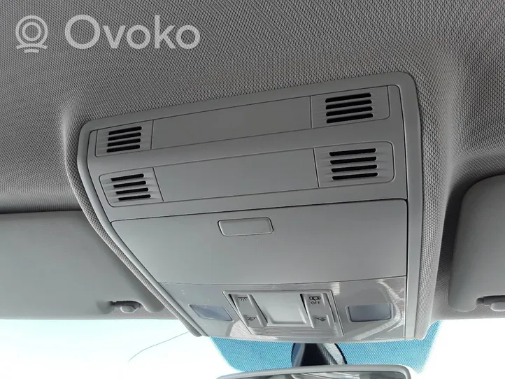 Volkswagen Polo VI AW Garniture de console d'éclairage de ciel de toit 