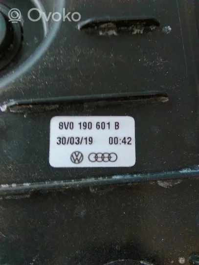 Audi A3 S3 8V Ilmansuodattimen kotelo 5Q0129607S