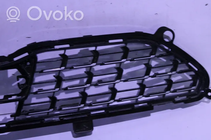 Toyota Yaris Cross Grille calandre supérieure de pare-chocs avant 531110DD00