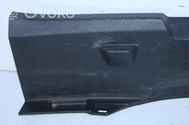 Toyota Yaris Osłona pasa bagażnika 583870D090