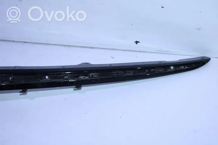 Toyota Corolla E210 E21 Grotelės viršutinės 5311402580