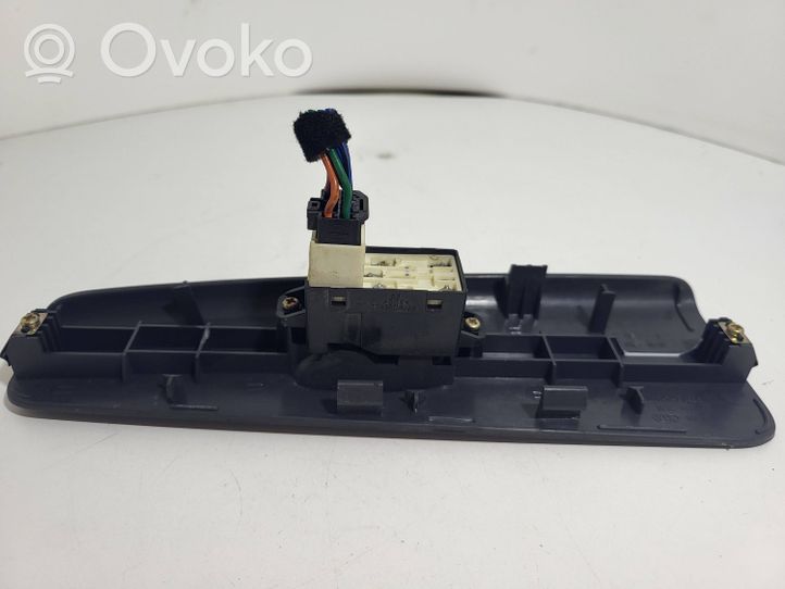 KIA Cerato Interrupteur commade lève-vitre 935752F000