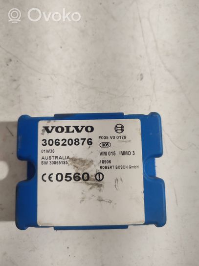 Volvo S40, V40 Käynnistyksenestolaitteen lukulaite (pysty) 30865185