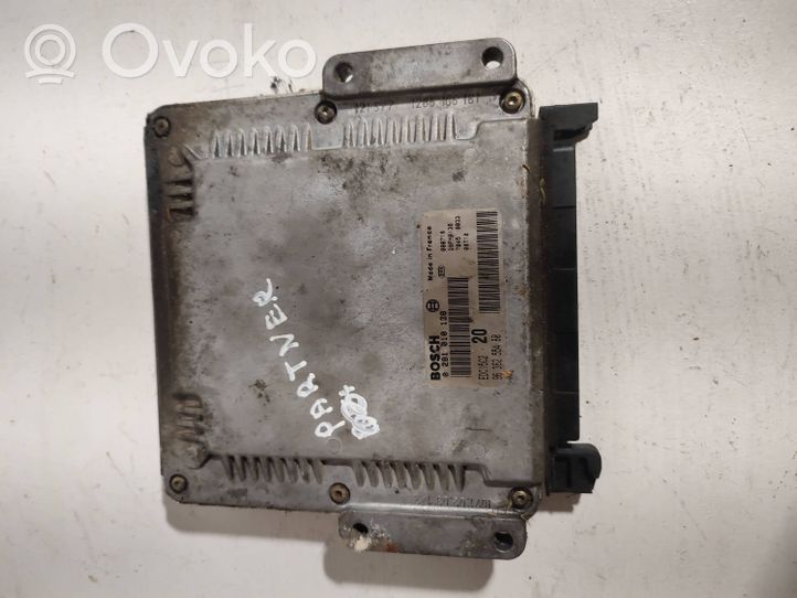 Peugeot Partner Sterownik / Moduł ECU 9636255480