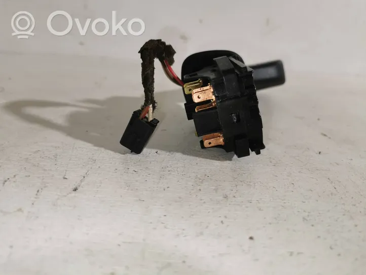 Opel Zafira A Wiper control stalk 090481242