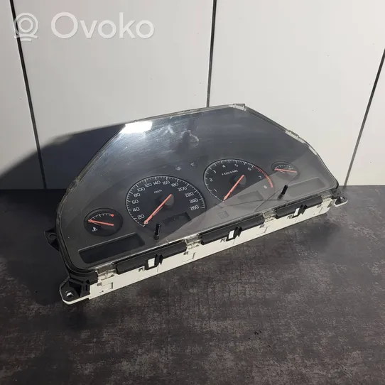 Volvo V70 Compteur de vitesse tableau de bord 9459821