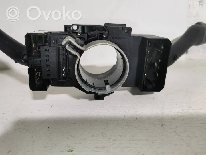 Seat Toledo II (1M) Leva/interruttore dell’indicatore di direzione e tergicristallo 4B0953503E