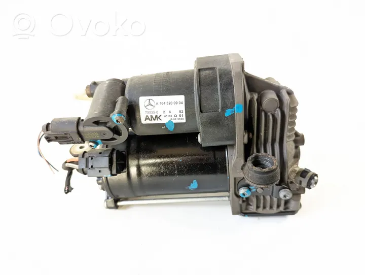 Mercedes-Benz GL X164 Ilmajousituksen kompressoripumppu A1643200904