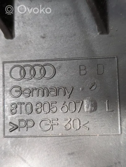 Audi A5 8T 8F Uchwyt / Mocowanie lampy przedniej 8T0805607B