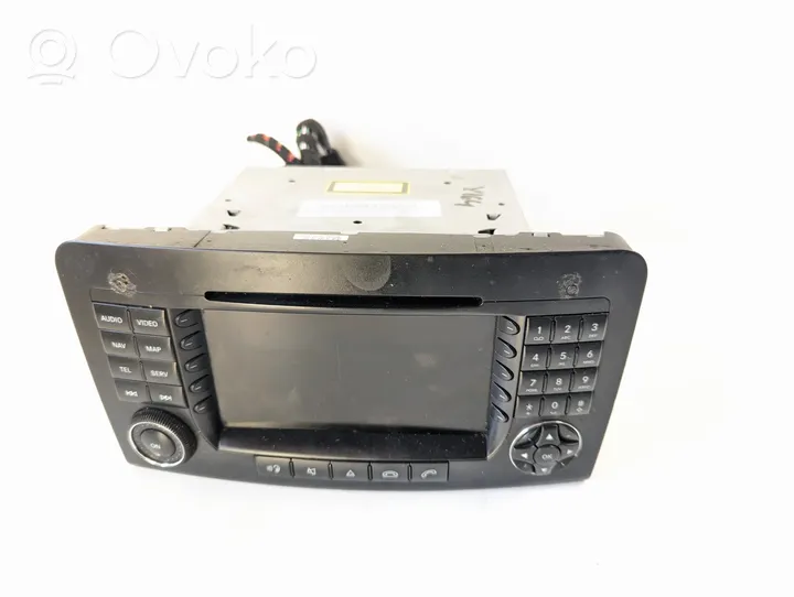 Mercedes-Benz GL X164 Radio/CD/DVD/GPS-pääyksikkö A2038270062