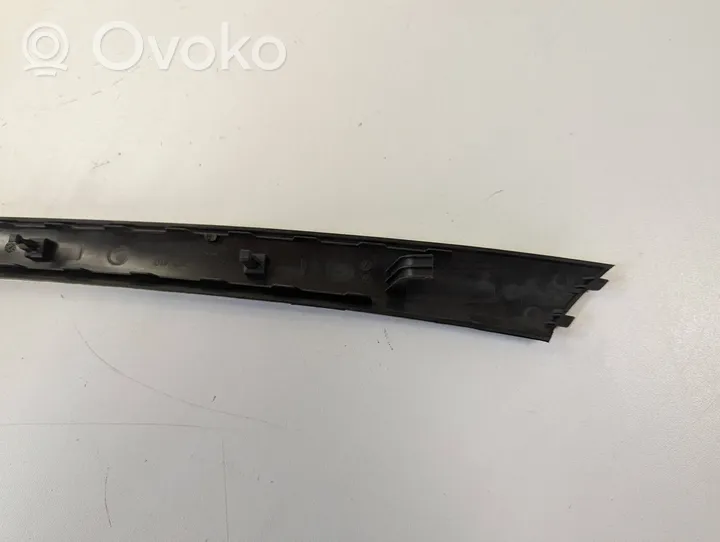 Audi A5 8T 8F Etuoven verhoilu (käytetyt) 8T0867410