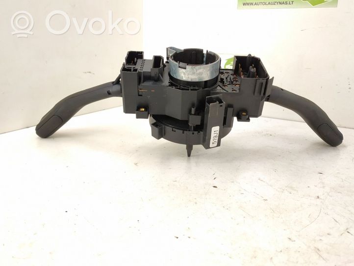 Audi A4 S4 B5 8D Leva/interruttore dell’indicatore di direzione e tergicristallo 