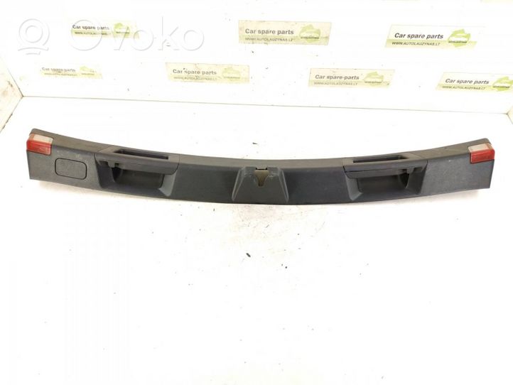 Mercedes-Benz C W204 Tailgate/boot lid lock trim 