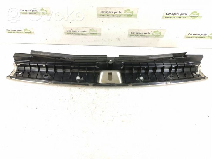 Mercedes-Benz C W205 Tailgate/boot lid lock trim 