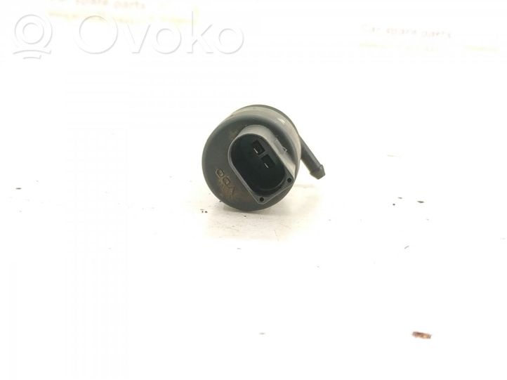 MercedesBenz E W211 Windshield washer spray nozzle, 13.79 € RRR