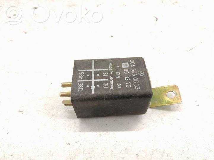 thumbnail image 2 of 190-8 Maxi Relay Adapter - For Heavy Duty 50 Amp Relays (Automotive & Equipment) 2 of 14