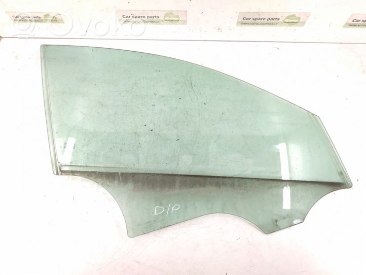 Mercedes-Benz C W205 Front door window glass four-door 