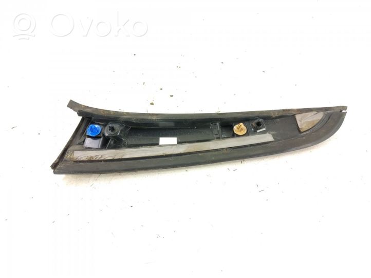 Mercedes-Benz C W205 Garniture de hayon 2057901000