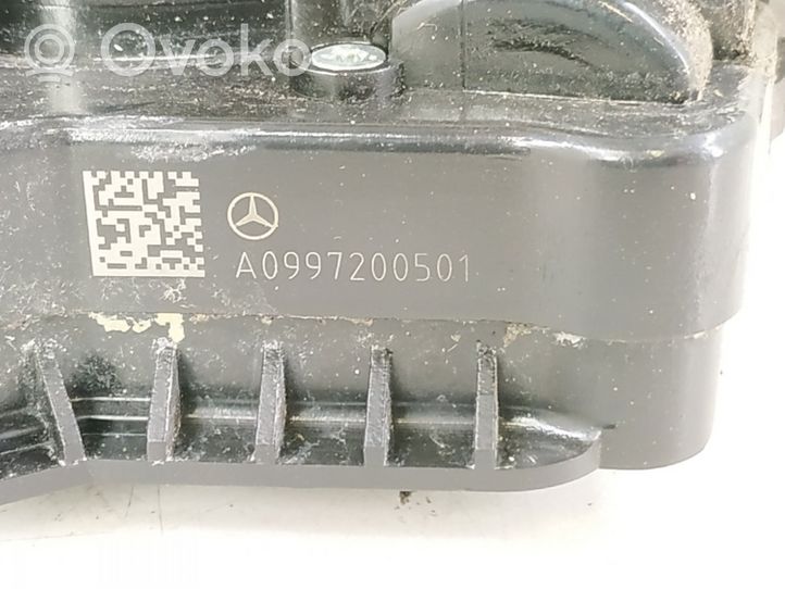 Mercedes-Benz E W213 Etuoven lukko 