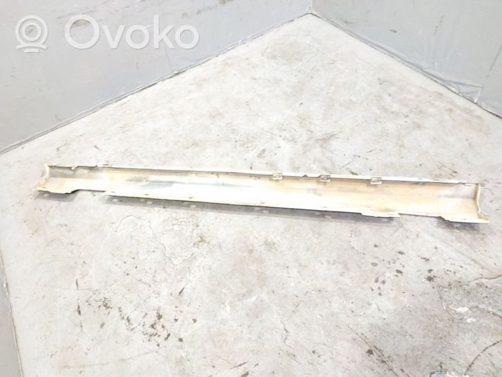 Mercedes-Benz C W204 Sill 