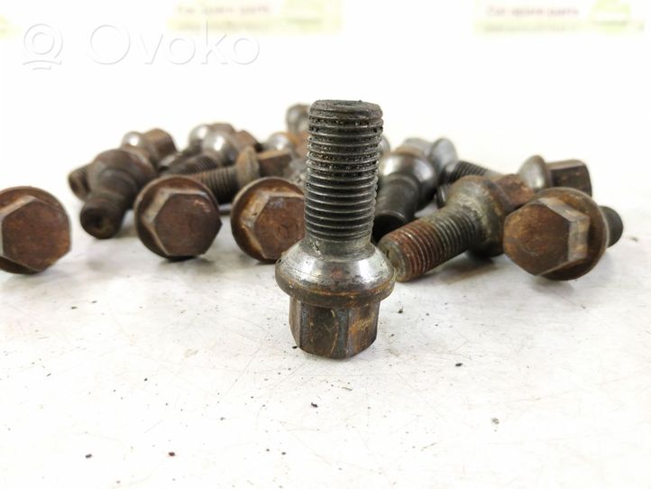 Mercedes-Benz E W212 Nuts/bolts DALISID2842