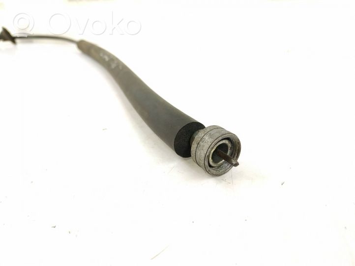 Mercedes-Benz 200 300 W123 Kabel licznika / prędkościomierza 