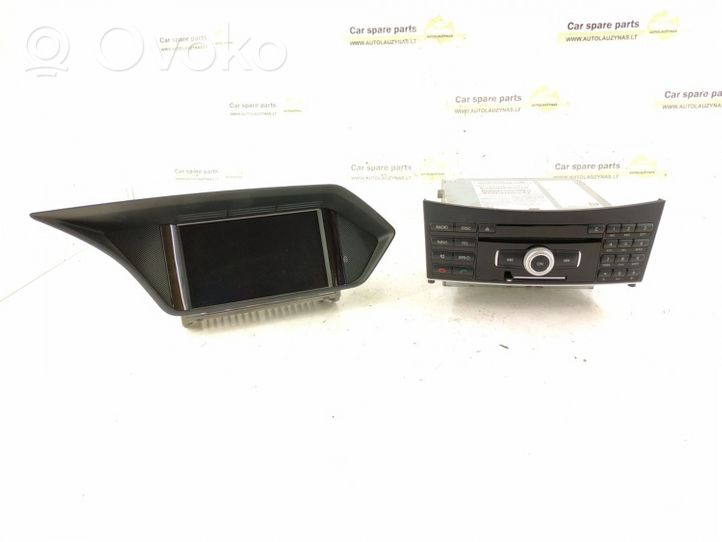 Mercedes-Benz E W212 Radio / CD-Player / DVD-Player / Navigation 