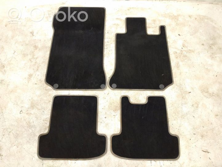 Mercedes-Benz C W204 Kit tapis de sol auto 