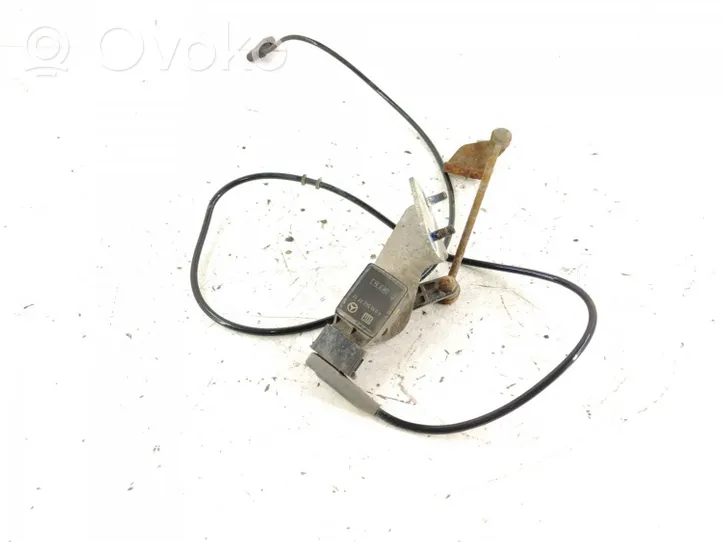 Mercedes-Benz E W211 Rear air suspension level height sensor 