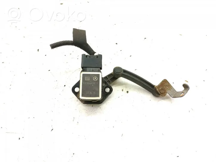 Mercedes-Benz R W251 Air suspension front height level sensor 