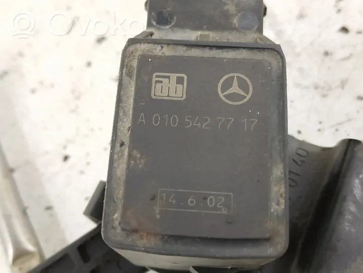 Mercedes-Benz S W221 Sensore di livello di altezza della sospensione pneumatica anteriore (usato) 