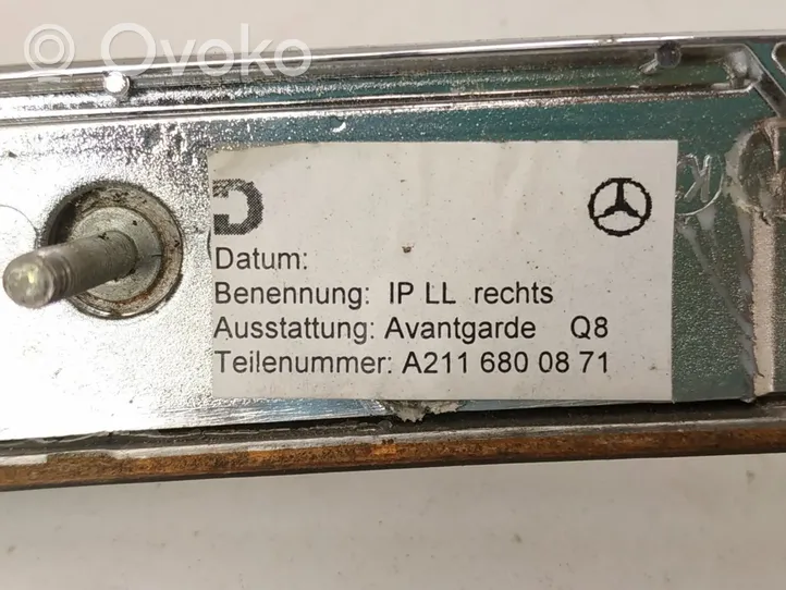 Mercedes-Benz E W211 Panelės apdaila 