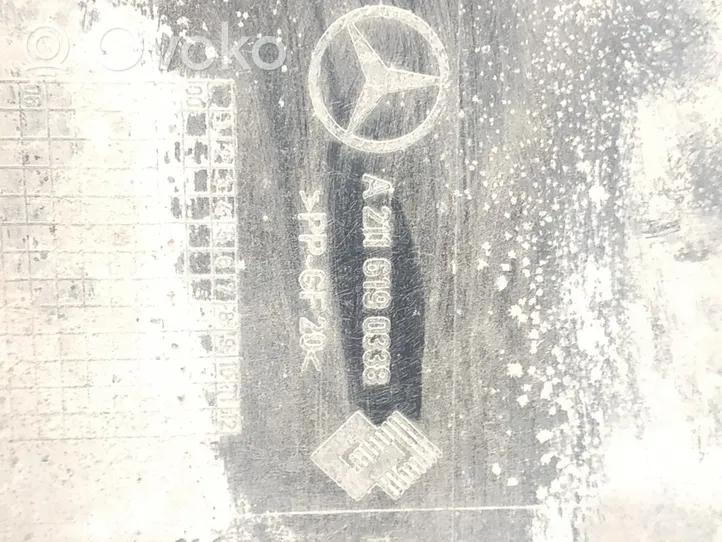 Mercedes-Benz E W211 Variklio dugno apsauga 