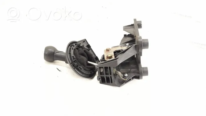 Citroen C4 I Gear selector/shifter (interior) 