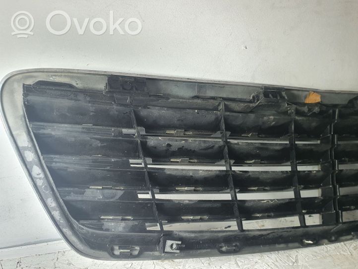 Mercedes-Benz S W220 Grille de calandre avant A2208800383