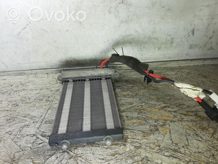 Volvo V70 Sähköinen ohjaamon lämmittimen säteilylämmitin 0171132102