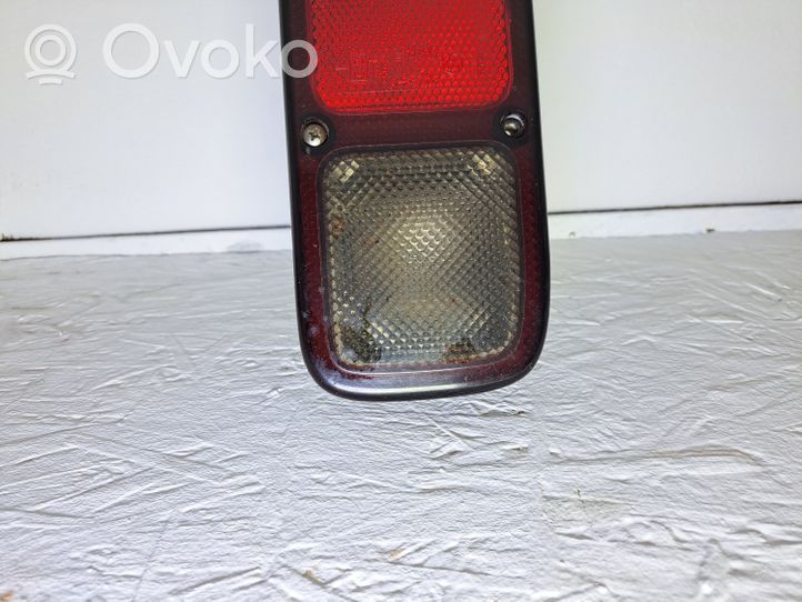 Nissan Terrano Luces portón trasero/de freno 265500F000