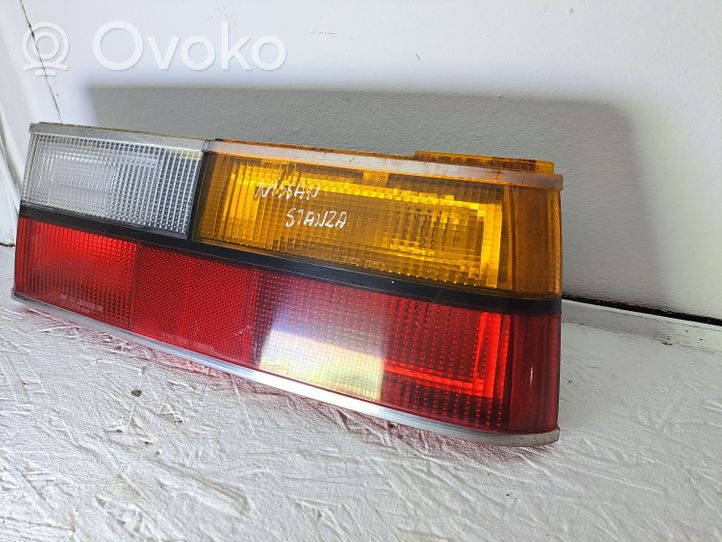 Nissan Stanza Rear/tail lights 4275